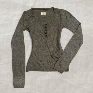Gray Long Sleeve Henley Top